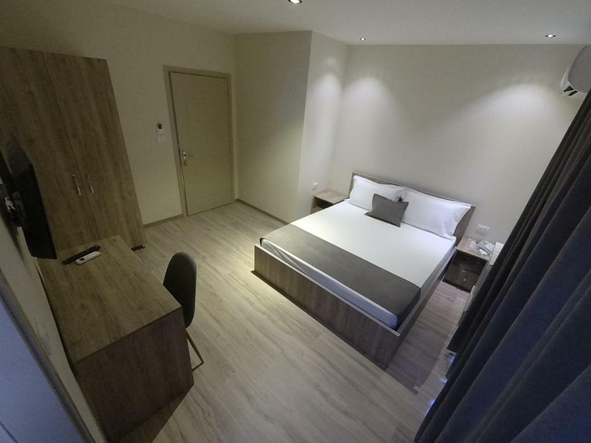 Hotel Vila Nino Berat Exterior foto